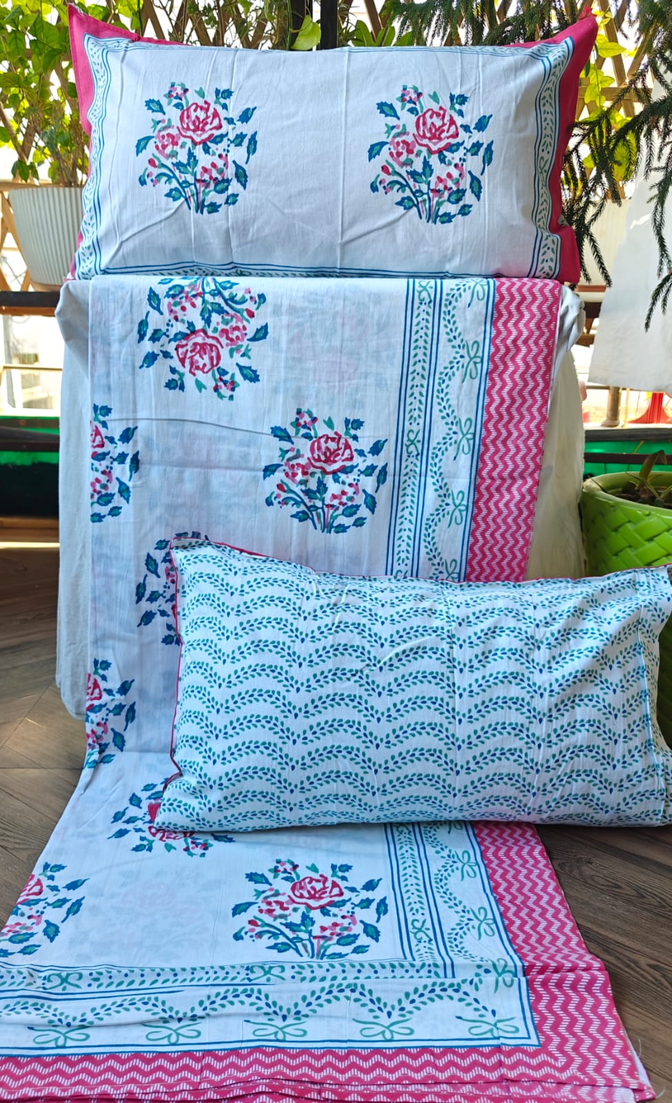 Royal Palm Oasis King Bedsheet