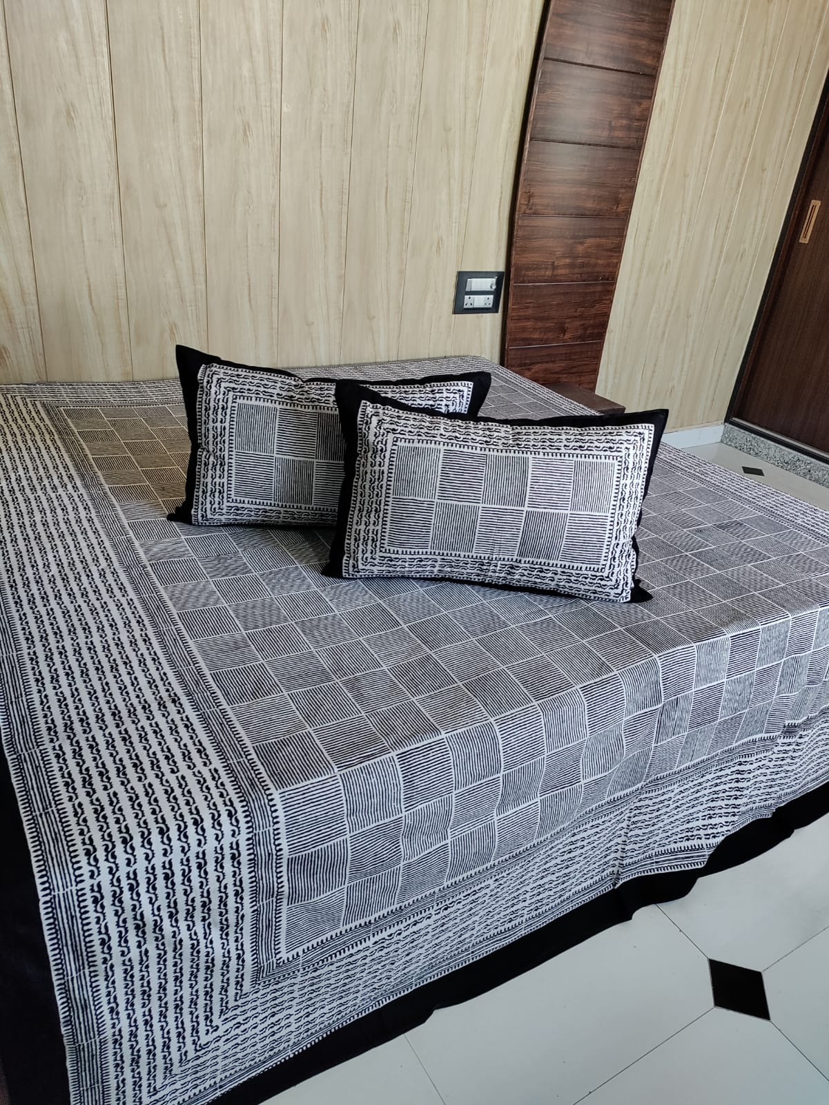 Midnight Monochrome Handblock Print Pure Cotton Double Bedsheet Set