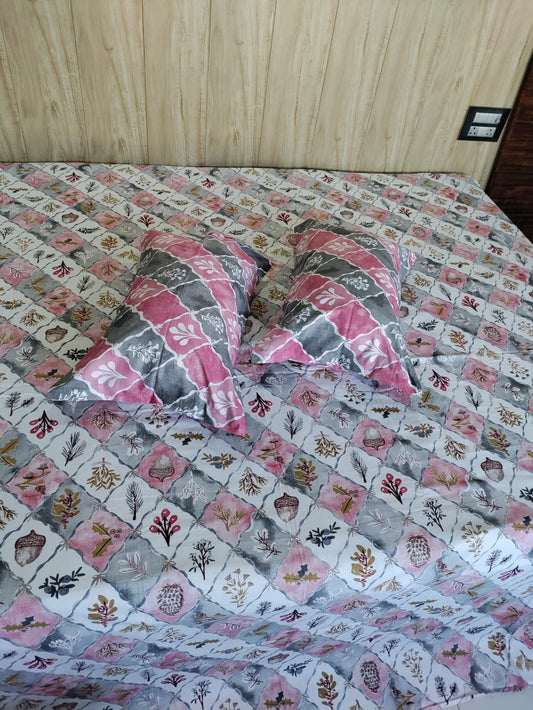 Golden Honeycomb Floral Pure Cotton Super King Bedsheet