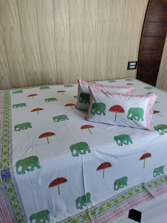 Handblock Printed Super King Bedsheet With Reversible Pillow Cases